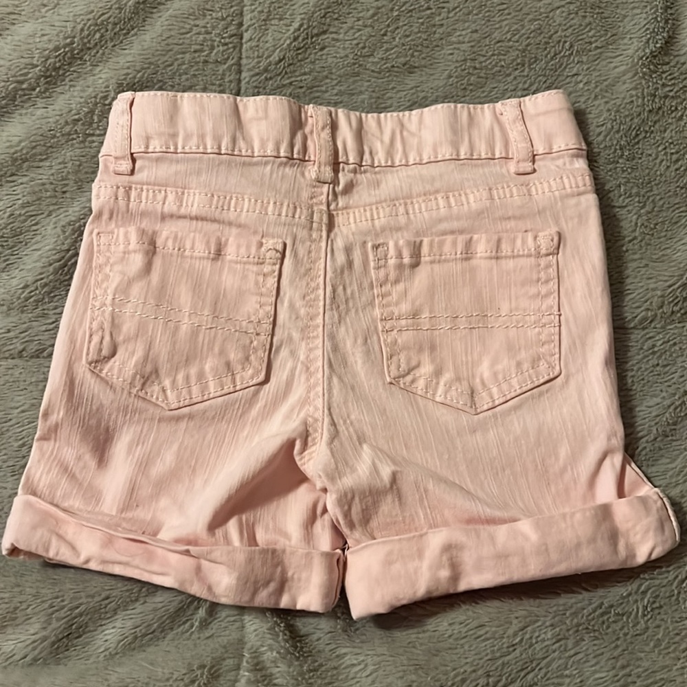 Kids 5t shorts - Picture 3 of 3